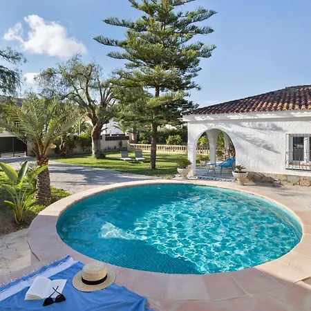Casa Alicante. Relax Y Diseño En Un Entorno único.